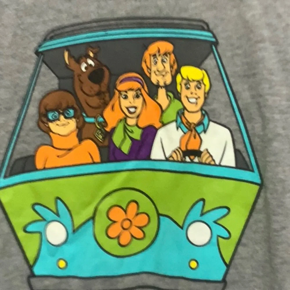 Scooby Doo in the crew, long sleeve graphic T-shirt, with flaws - Picture 2 of 5